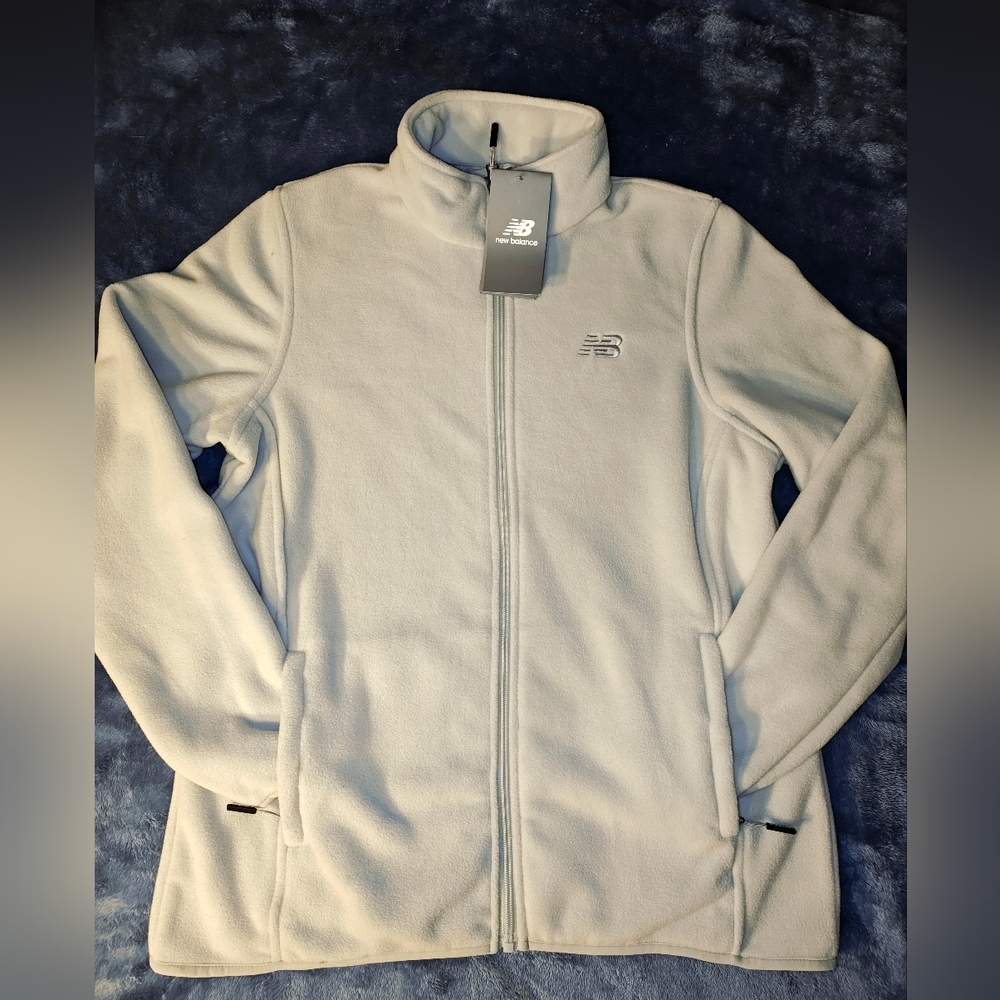 New Balance Women's Light Gray Fleece Jacket Size M Nwt